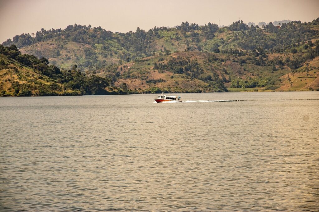 lake-kivu-tour-rwanda