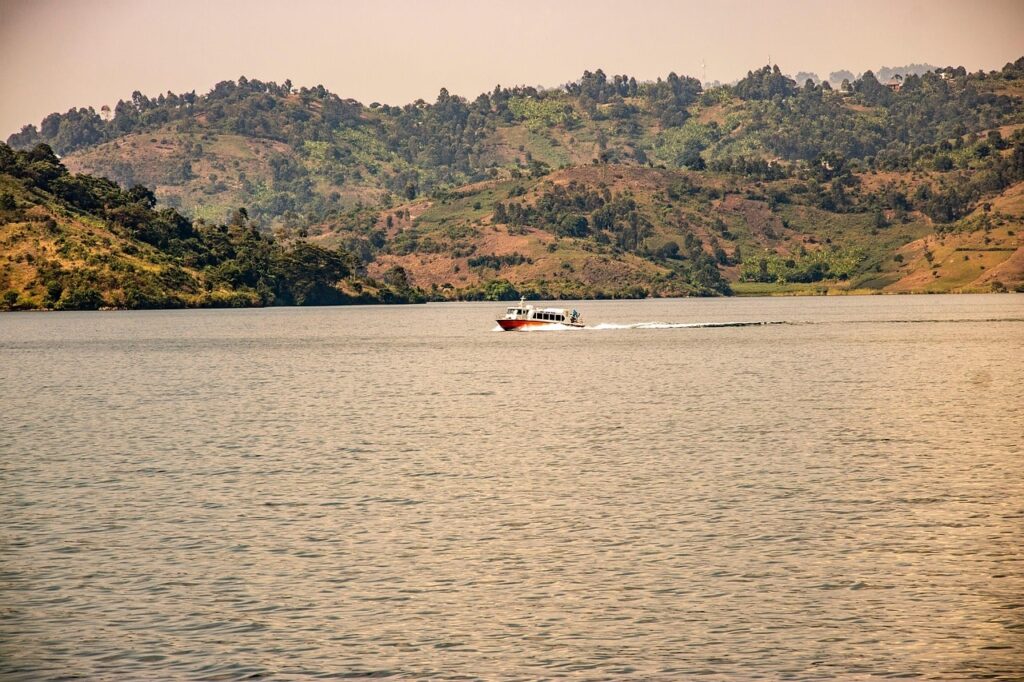 visiting-lake-kivu-amahoro-tours